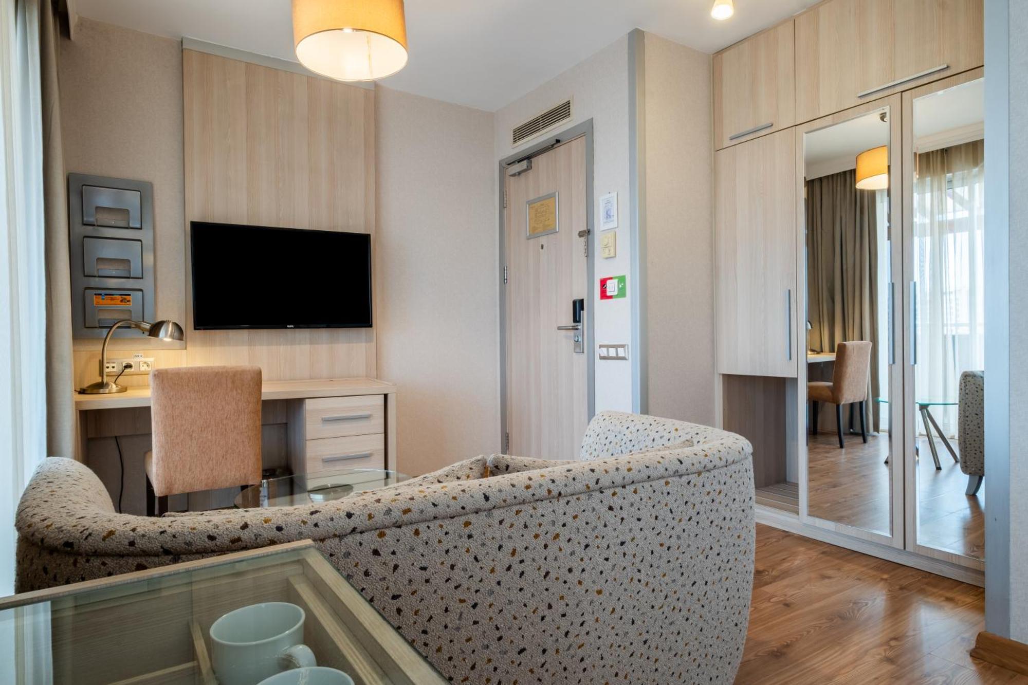 Ramada By Wyndham Ankara Ξενοδοχείο Εξωτερικό φωτογραφία
